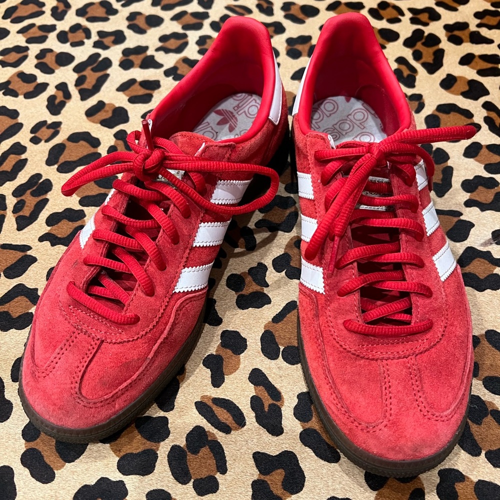 Red Adidas Spezial